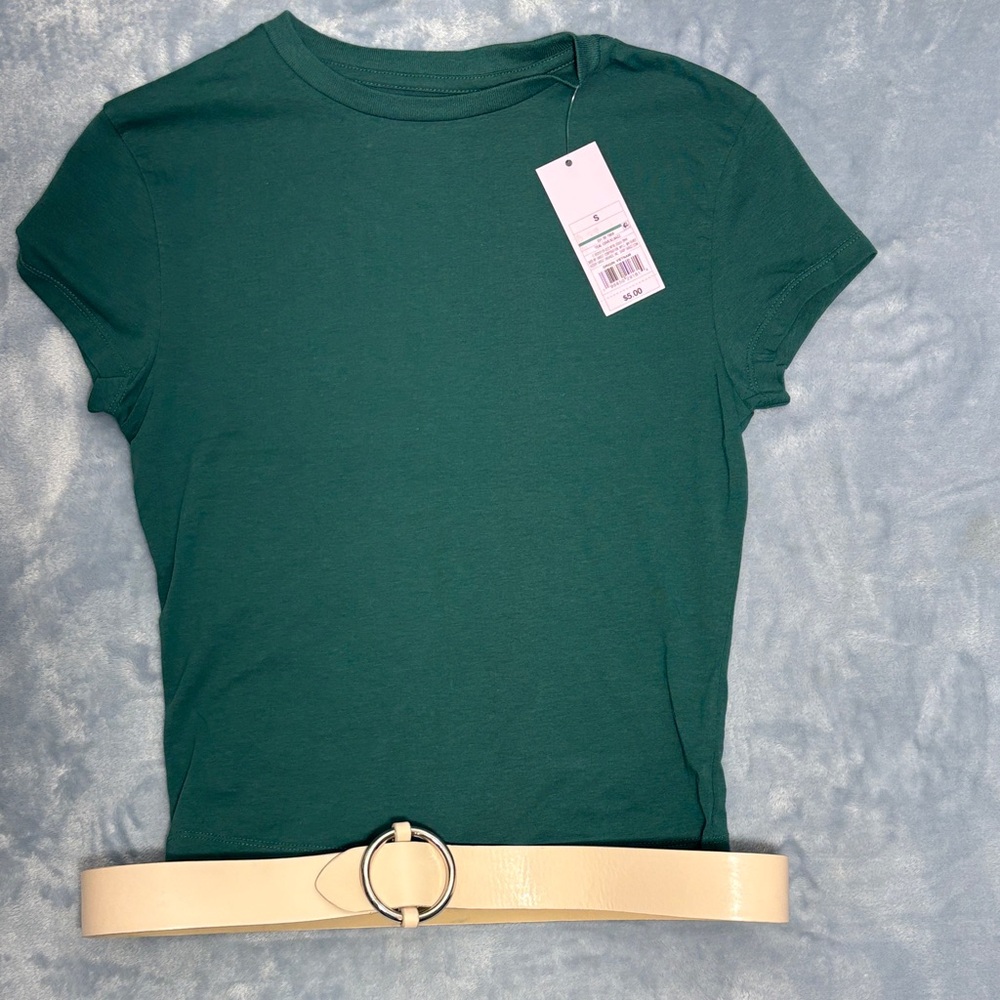 Bodysuit T-shirt Belt Bundle size small - Picture 4 of 6